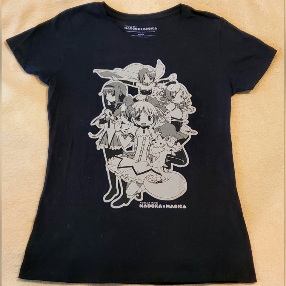 Madoka Magica - Hot Topic Women's t-shirt